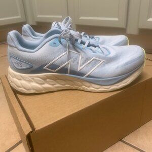 Women's New Balance Shoes' 680's - brand new! - size 10